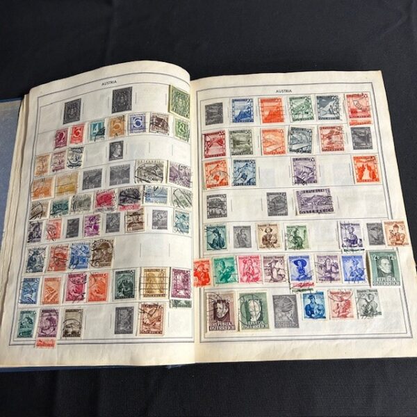 VTG Postage Stamps of the World Album