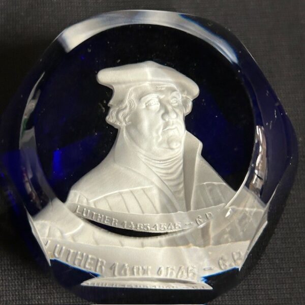 VTG Baccarat Crystal Sulfide Martin Luther Paperweight