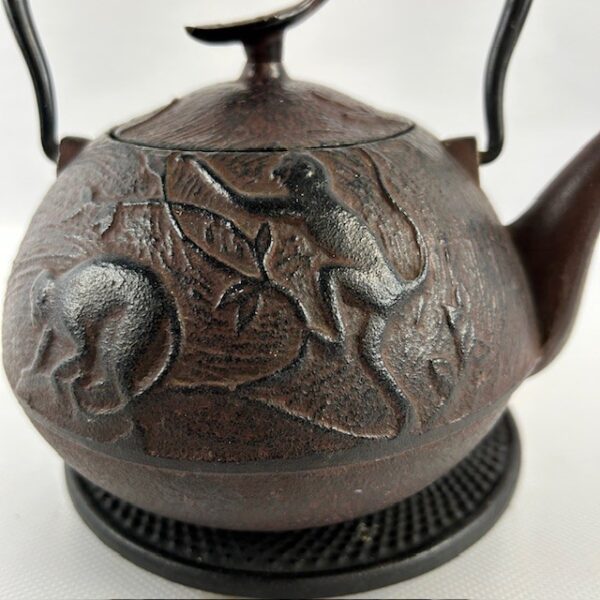 Japanese Tetsubin Cast Iron Teapot With Trivet