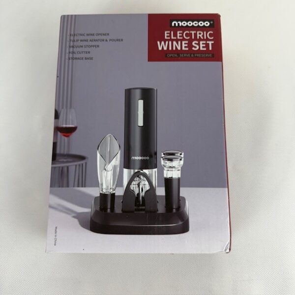 NIB Moocoo Electric Wine Opener Set