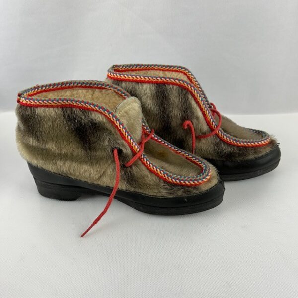 Women's Yodelers Faux Fur Lace Up Booties