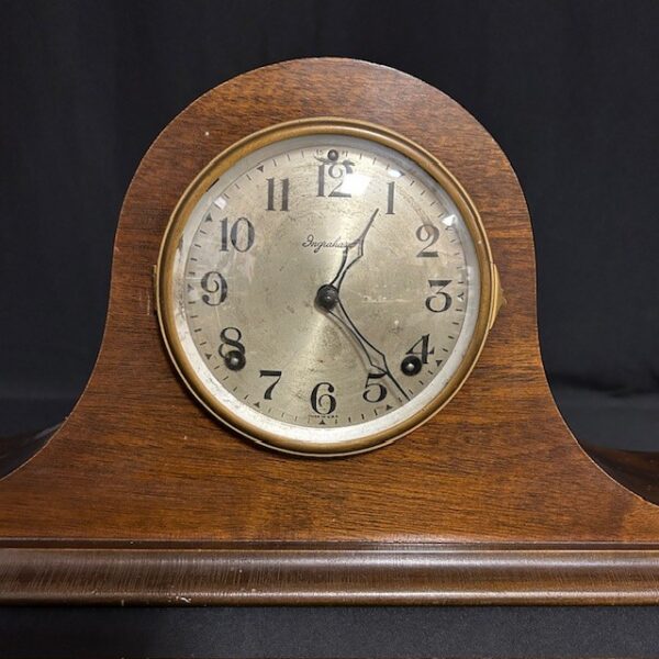 Antique Ingraham Eight Day Chiming Mantle Clock