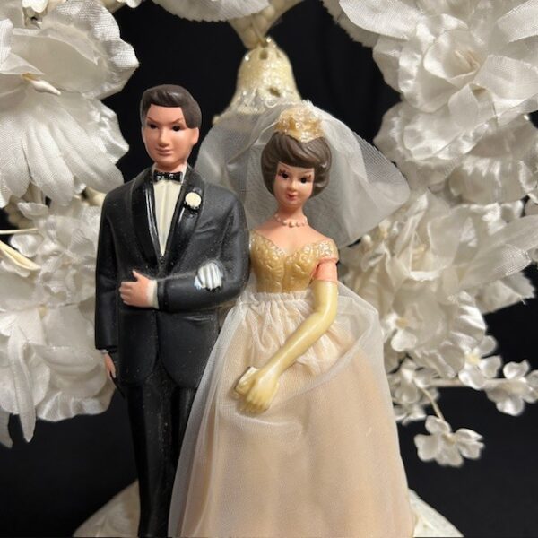 VTG Wedding Cake Topper