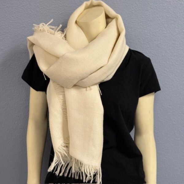 Nando Alpaca Shawl