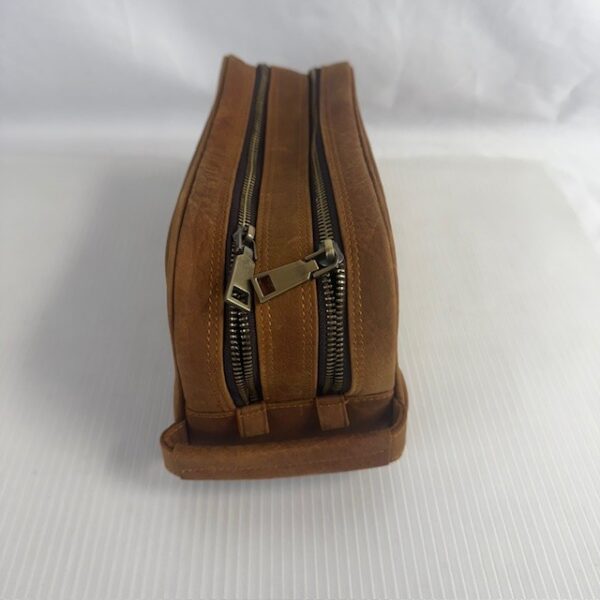 Superior Leather Co. Toiletry Bag