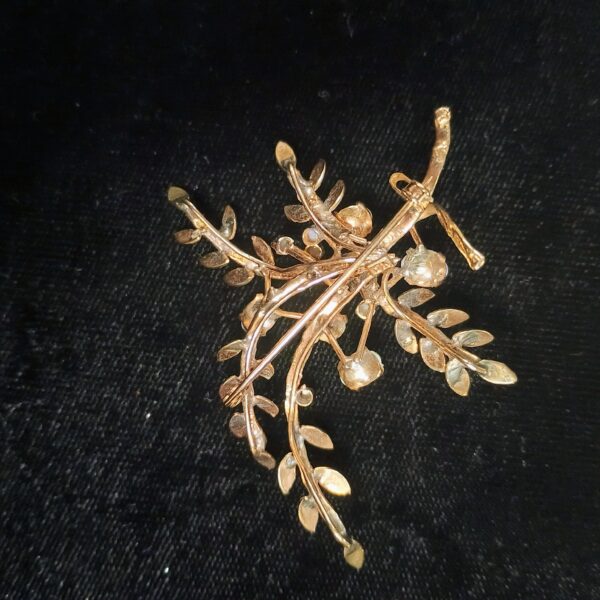 18K Gold & Opal Brooch