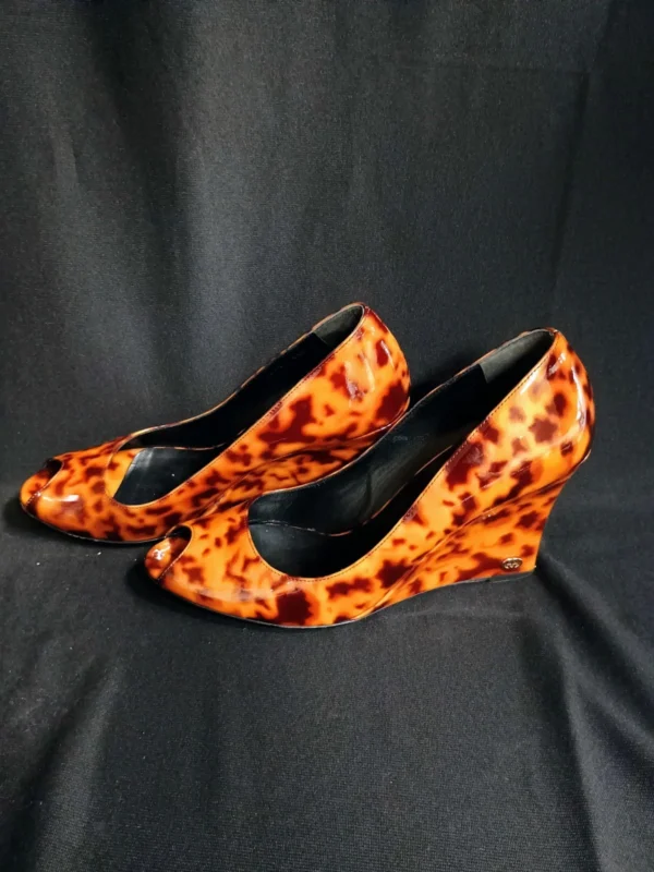 Gucci Tortoiseshell Wedges